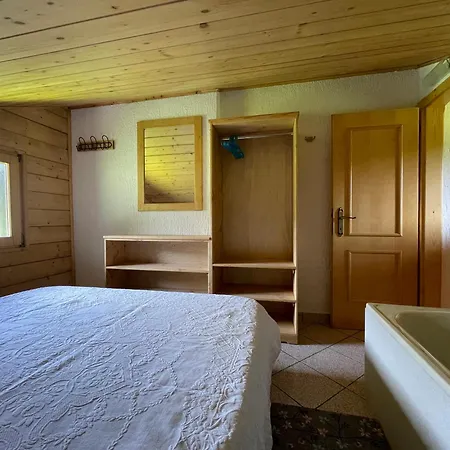Apartament Borgo La Fitta *